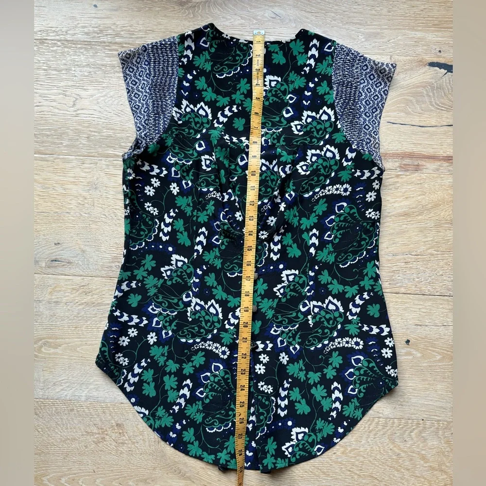 STUNNING Veronica Beard SILK floral printed Boho top size 4 S price firm !